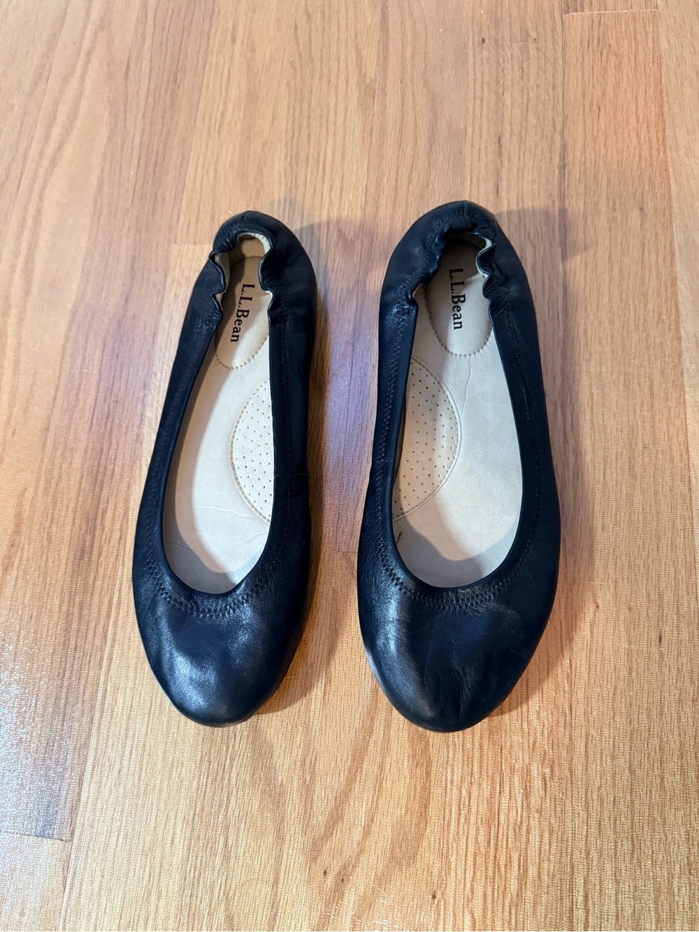 L.L. Bean Black Leather Elastic-Edge Ballet Flats